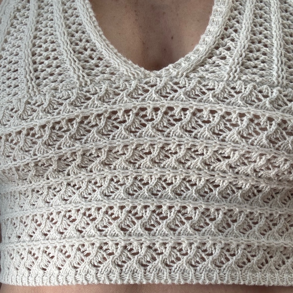 Handmade Crochet Halter Crop Top Women’s S - Picture 3 of 6